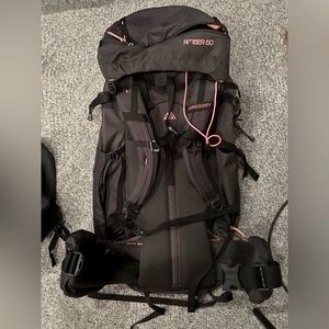 GREGORY Women's Amber 60 Pack hiking backpack